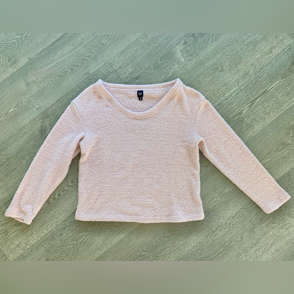 Gap Sweater - Picture 2 of 7